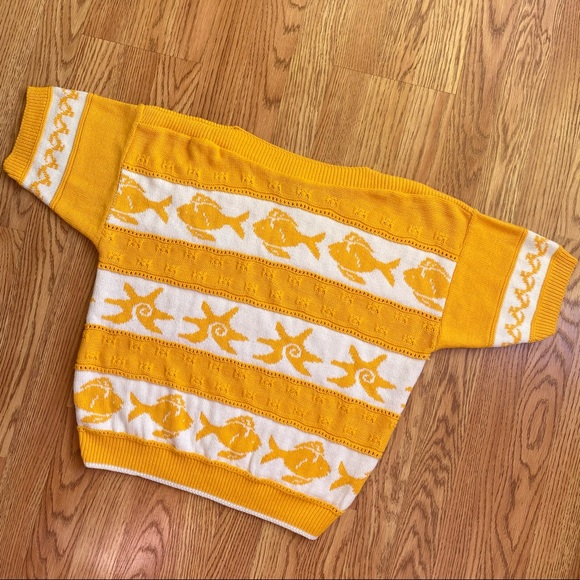 Vintage 80s/90s marigold fish striped short sleeve sweater - Picture 8 of 9